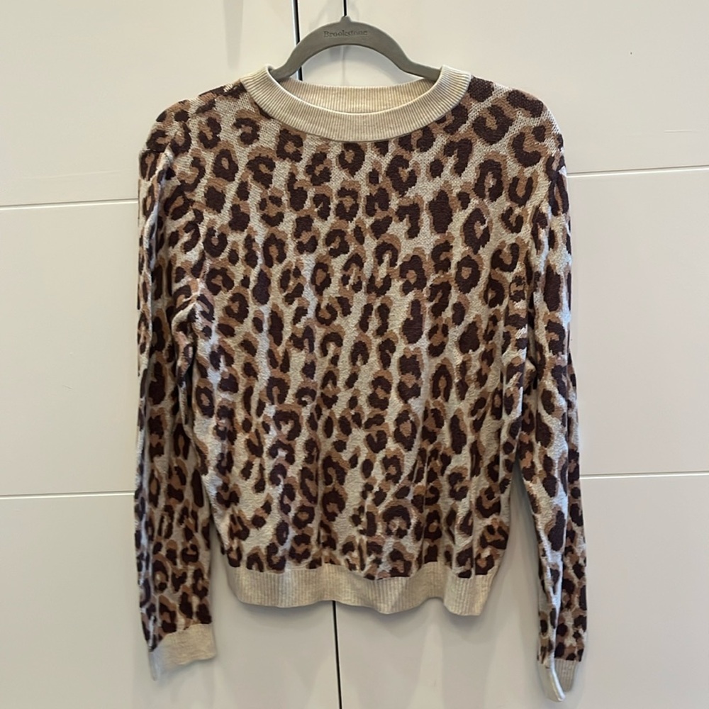 Leopard sweater
